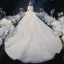 Chic / Belle Champagne La Mariée Robe De Mariée 2020 Robe Boule De l'épaule Manches Courtes Dos Nu Glitter Tulle Appliques En Dentelle Perlage Cathedral Train