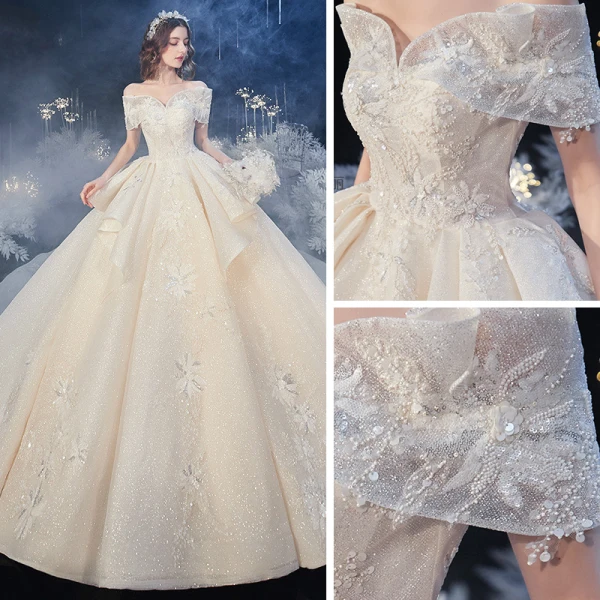 Chic / Belle Champagne La Mariée Robe De Mariée 2020 Robe Boule De l'épaule Manches Courtes Dos Nu Glitter Tulle Appliques En Dentelle Perlage Cathedral Train