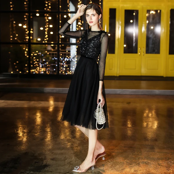 Chic / Beautiful Black Homecoming Graduation Dresses 2020 A-Line / Princess See-through Scoop Neck 3/4 Sleeve Sequins Tea-length Ruffle Little Black Dress