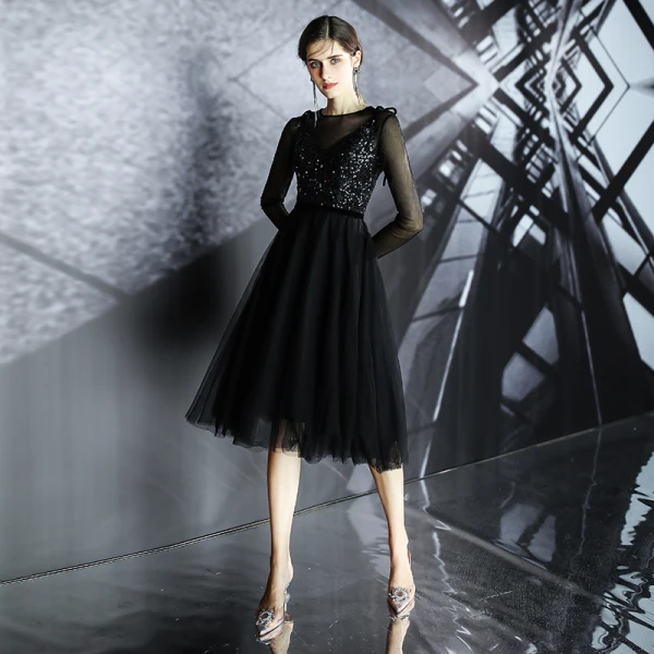 Chic / Beautiful Black Homecoming Graduation Dresses 2020 A-Line / Princess See-through Scoop Neck 3/4 Sleeve Sequins Tea-length Ruffle Little Black