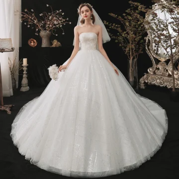 Chic Belle Blanche La Mariée Robe De Mariée 2020 Robe Boule Bustier Sans Manches Dos Nu Perlage Paillettes Chapel Train Volants