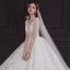 Élégant Champagne La Mariée Robe De Mariée 2020 Robe Boule Col v profond Sans Manches Dos Nu Appliques En Dentelle Perlage Cathedral Train Volants