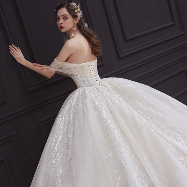 Elegant Champagne Bridal Wedding Dresses 2020 Ball Gown Off-The-Shoulder Short Sleeve Backless Appliques Lace Beading Rhinestone Glitter Tulle Cathedral Train Ruffle