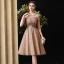 Élégant Champagne Robe De Fete 2020 Princesse Transparentes Encolure Dégagée Manches Courtes Perlage Paillettes Ceinture Mi-Longues Volants Dos Nu Robe De Ceremonie