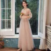 Affordable Pearl Pink Bridesmaid Dresses 2020 A-Line / Princess See-through Appliques Flower Backless Floor-Length / Long Ruffle