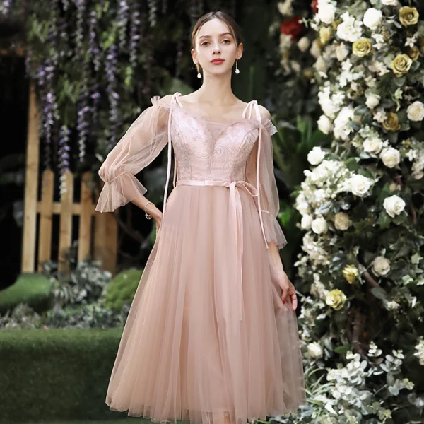Affordable Pearl Pink Bridesmaid Dresses 2020 A-Line / Princess Backless Appliques Lace Sash Tea-length Ruffle