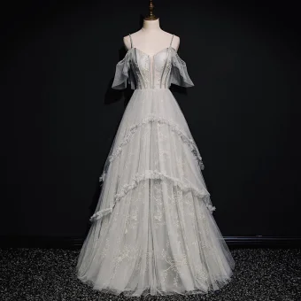 Haut De Gamme Gris Robe De Bal 2020 Princesse Bretelles Spaghetti Manches Courtes Perlage Longue Volants Dos Nu Robe De Ceremonie