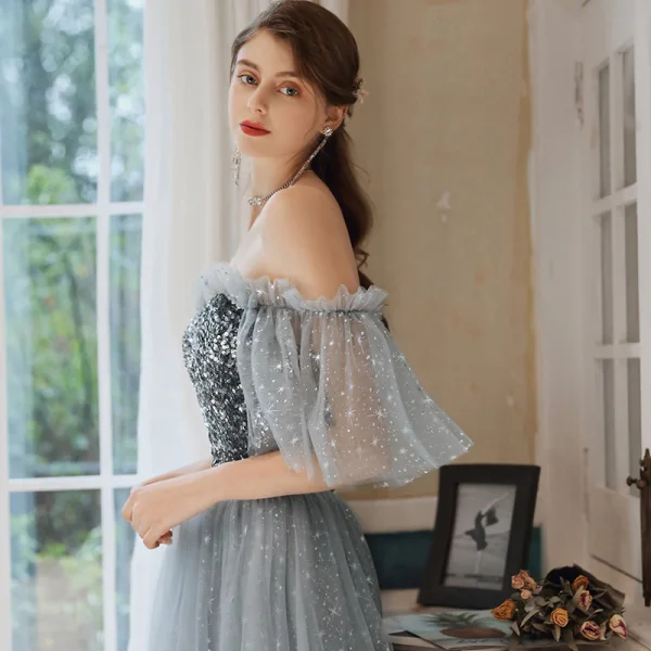 Élégant Gris Robe De Soirée 2020 Princesse Bustier 1/2 Manches Paillettes Glitter Tulle Longue Volants Dos Nu Robe De Ceremonie