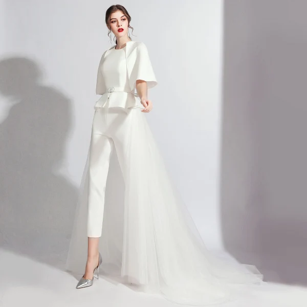 Fashion White Jumpsuit With Shawl 2020 Scoop Neck Backless Metal Sash Sweep Train Evening Dresses