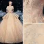 Schöne Champagner Hochzeits Brautkleider / Hochzeitskleider 2020 Ballkleid Off Shoulder Kurze Ärmel Rückenfreies Applikationen Spitze Pailletten Glanz Tülle Perlenstickerei Kathedrale Schleppe Rüschen