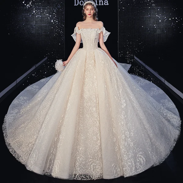 Best Champagne Bridal Wedding Dresses 2020 Ball Gown Off-The-Shoulder Short Sleeve Backless Appliques Lace Beading Glitter Tulle Royal Train