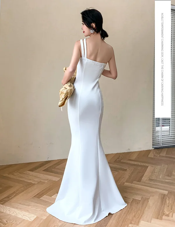 Schlicht Weiß Abendkleider 2020 Meerjungfrau One-Shoulder Ärmellos Gespaltete Front Lange Rückenfreies Festliche Kleider