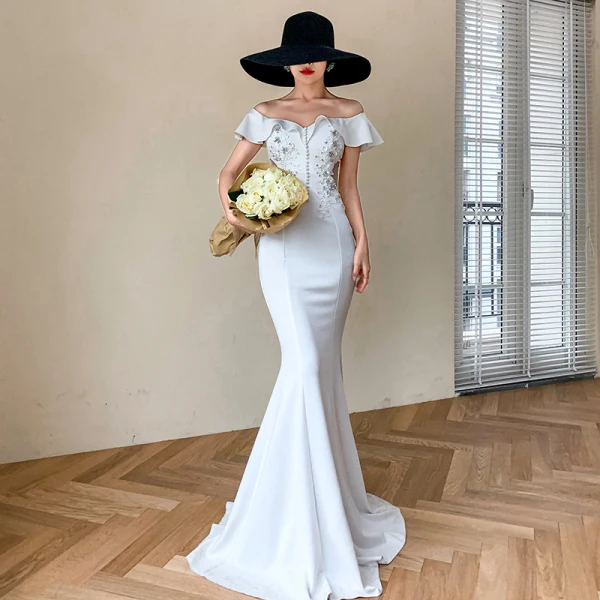 Chic / Beautiful White Evening Dresses 2020 Trumpet / Mermaid Off-The-Shoulder Short Sleeve Appliques Lace Beading Sequins Floor-Length / Long Ruffle Backless Formal Dresses