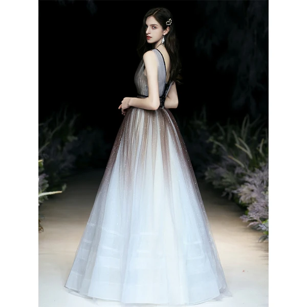 Sexy Braun Farbverlauf Weiß Ballkleider 2020 Ballkleid Durchsichtige Tiefer V-Ausschnitt Ärmellos Stoffgürtel Glanz Tülle Lange Rüschen Rückenfreies Festliche Kleider