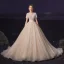 Luksus Champagne Bryllups Brudekjoler 2020 Ballkjole V-Hals Korte Ermer Håndlaget Beading Perle Glitter Tyll Chapel Train