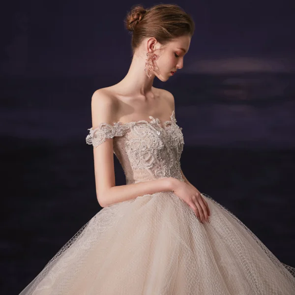 Luxury / Gorgeous Champagne Bridal Wedding Dresses 2020 Ball Gown Off-The-Shoulder Short Sleeve Backless Checked Tulle Appliques Lace Beading Chapel Train
