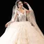 Étourdissant Champagne La Mariée Robe De Mariée 2020 Robe Boule Transparentes Col v profond Détachable Sans Manches Dos Nu Appliques Paillettes Perlage Royal Train Volants en Cascade