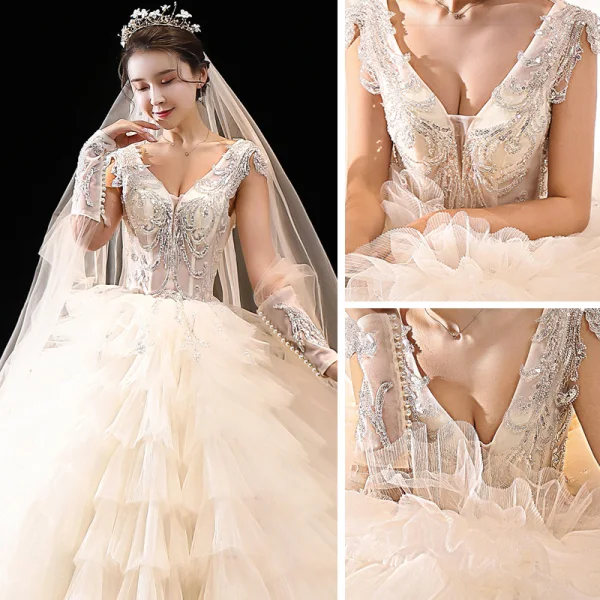 Étourdissant Champagne La Mariée Robe De Mariée 2020 Robe Boule Transparentes Col v profond Détachable Sans Manches Dos Nu Appliques Paillettes Perlage Royal Train Volants en Cascade