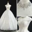 Luxus / Herrlich Weiß Hochzeits Brautkleider / Hochzeitskleider 2020 Ballkleid Durchsichtige Stehkragen Ärmellos Rückenfreies Handgefertigt Perlenstickerei Glanz Tülle Kapelle-Schleppe Rüschen