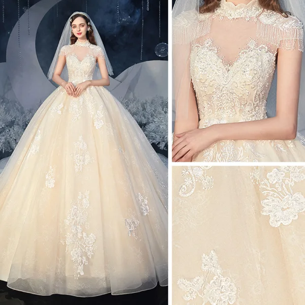 Vintage / Originale Champagne La Mariée Robe De Mariée 2020 Robe Boule Transparentes Col Haut Manches Courtes Dos Nu Appliques En Dentelle Perlage Gland Cathedral Train