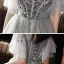 Chic / Belle Gris Robe De Cocktail 2020 Princesse Transparentes Encolure Dégagée Manches Courtes Paillettes Perlage Mi-Longues Volants Dos Nu Robe De Ceremonie