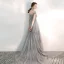Élégant Gris Robe De Soirée 2020 Princesse De l'épaule Manches Courtes Perlage Tachetée Tulle Train De Balayage Volants Dos Nu Robe De Ceremonie
