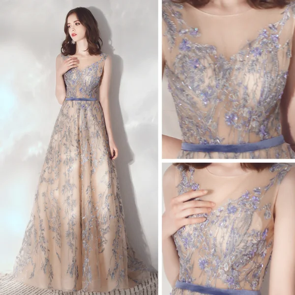 Élégant Champagne Robe De Soirée 2020 Princesse Transparentes Encolure Dégagée Sans Manches Ceinture Appliques En Dentelle Paillettes Train De Balayage Volants Dos Nu Robe De Ceremonie