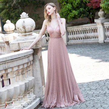 Sexy Rougissant Rose Robe De Soirée 2020 Princesse Col V Profond Sans Manches Perlage Paillettes Glitter Polyester Train De Balayage Volants Dos Nu Robe De Ceremonie