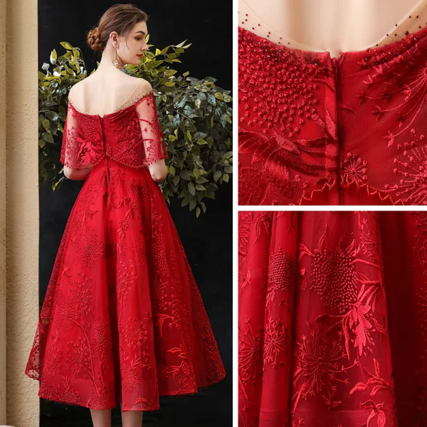 Chic / Belle Bordeaux de retour Robe De Graduation Avec Châle 2020 Princesse Transparentes Encolure Carrée Sans Manches Appliques En Dentelle Faux Diamant Thé Longueur Volants Dos Nu Robe De Ceremonie