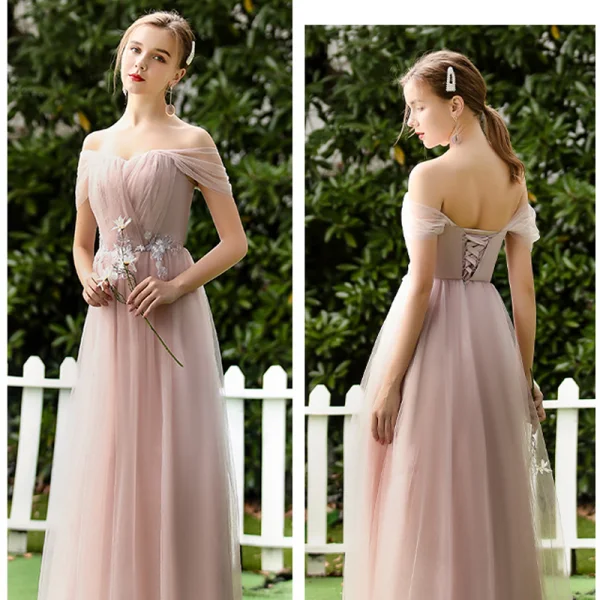 Affordable Blushing Pink Bridesmaid Dresses 2020 A-Line / Princess Backless Appliques Lace Tea-length Ruffle