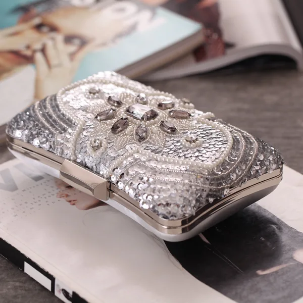 Glittrande Silver Lackläder Fyrkantiga Kuvertväska 2020 Metall Paljetter Pärla Rhinestone