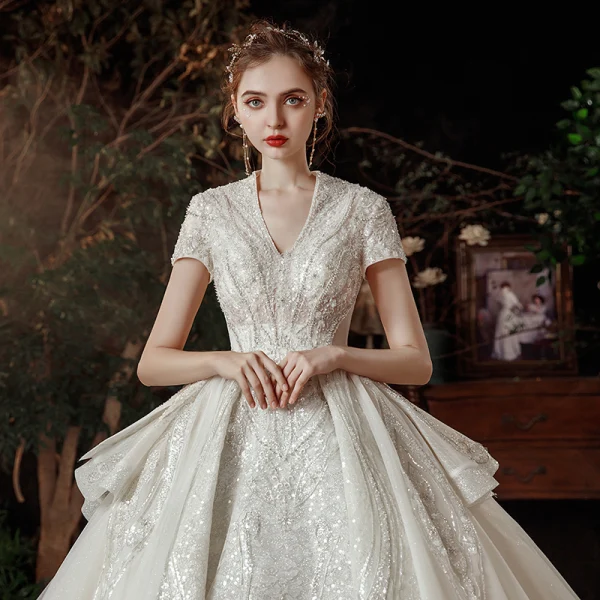 Vintage / Retro Ivory Bridal Wedding Dresses 2020 Ball Gown V-Neck Short Sleeve Backless Sequins Beading Glitter Tulle Cathedral Train Ruffle