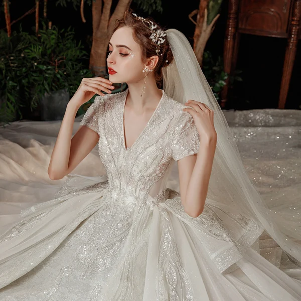 Vintage / Retro Ivory Bridal Wedding Dresses 2020 Ball Gown V-Neck Short Sleeve Backless Sequins Beading Glitter Tulle Cathedral Train Ruffle