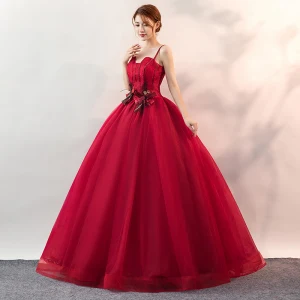 Affordable Burgundy Prom Dresses 2020 Ball Gown Spaghetti Straps Sleeveless Appliques Lace Floor Length Long Ruffle Backless Formal Dresses
