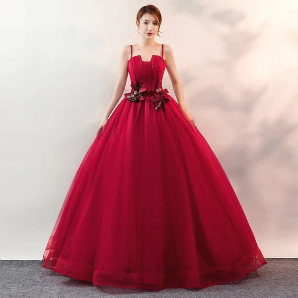 Affordable Burgundy Prom Dresses 2020 Ball Gown Spaghetti Straps Sleeveless Appliques Lace Floor-Length / Long Ruffle Backless Formal Dresses