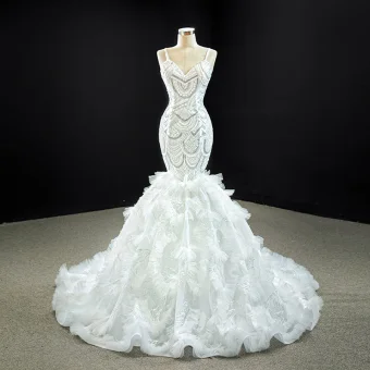 Luxury Gorgeous White Bridal Wedding Dresses 2020 Trumpet Mermaid Spaghetti Straps Sleeveless Backless Appliques Lace Handmade Beading Court Train Ruffle
