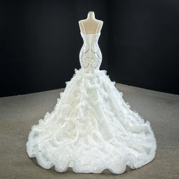 Luxury / Gorgeous White Bridal Wedding Dresses 2020 Trumpet / Mermaid Spaghetti Straps Sleeveless Backless Appliques Lace Handmade  Beading Court Train Ruffle