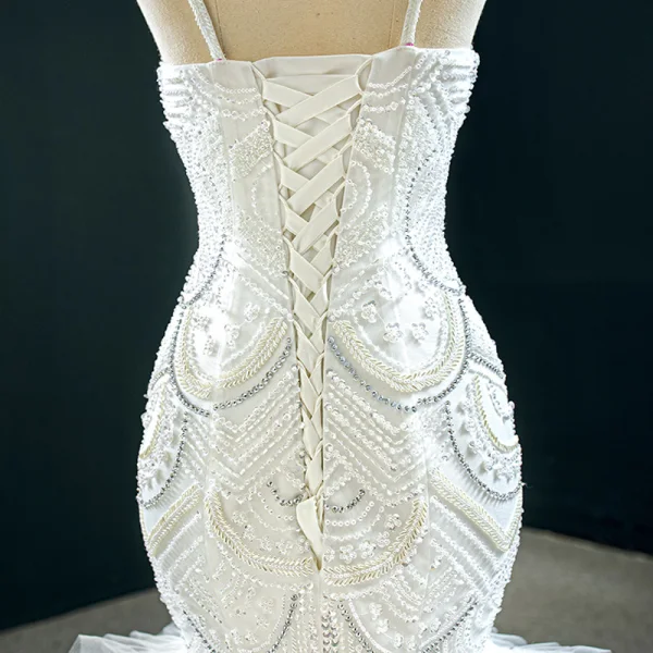Luxury / Gorgeous White Bridal Wedding Dresses 2020 Trumpet / Mermaid Spaghetti Straps Sleeveless Backless Appliques Lace Handmade  Beading Court Train Ruffle