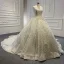 Luxe Ivoire La Mariée Robe De Mariée 2020 Robe Boule Encolure Carrée Sans Manches Dos Nu Fait main Perlage Paillettes Chapel Train Volants