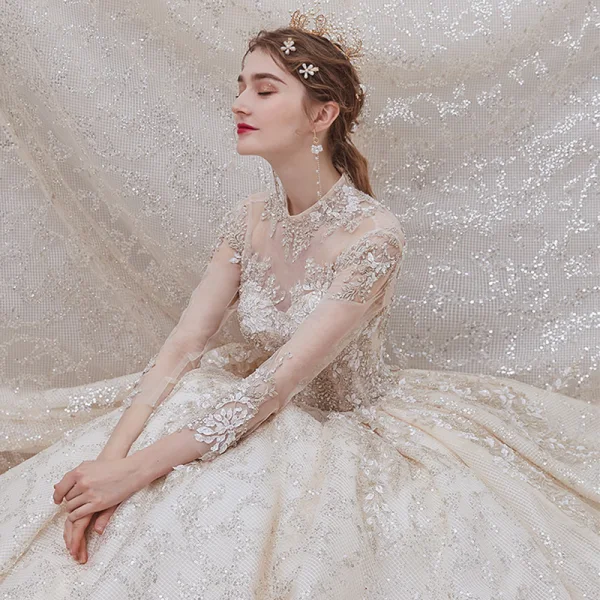 Luxe Champagne La Mariée Robe De Mariée 2020 Robe Boule Transparentes Col Haut 3/4 Manches Dos Nu Appliques En Dentelle Paillettes Perlage Royal Train Volants