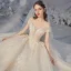 Élégant Champagne La Mariée Robe De Mariée 2020 Robe Boule De l'épaule Manches Courtes Dos Nu Appliques En Dentelle Perlage Glitter Tulle Royal Train Volants