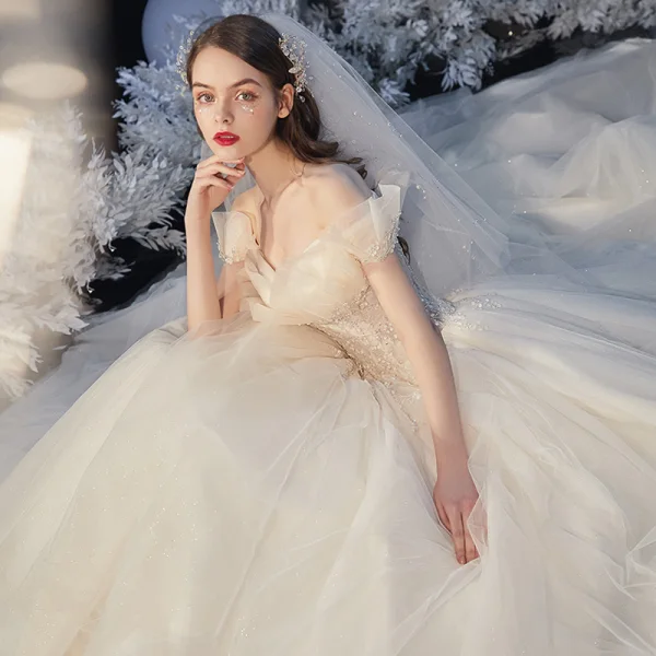 Romantic Champagne Bridal Wedding Dresses 2020 Ball Gown Off-The-Shoulder Short Sleeve Backless Glitter Tulle Appliques Lace Beading Cathedral Train Ruffle