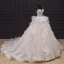 Luxus / Herrlich Champagner Hochzeits Brautkleider / Hochzeitskleider 2020 Ballkleid Spaghettiträger Kurze Ärmel Rückenfreies Applikationen Spitze Perlenstickerei Kapelle-Schleppe Rüschen