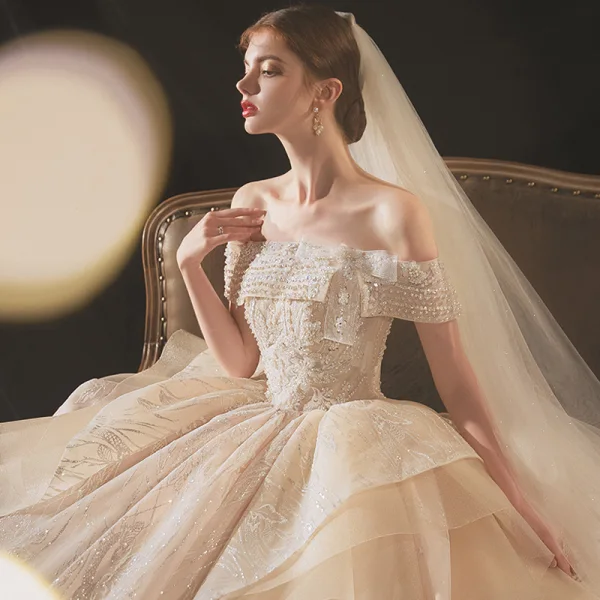 Classy Champagne Bridal Wedding Dresses 2020 Ball Gown Off-The-Shoulder Short Sleeve Backless Appliques Lace Sequins Beading Glitter Tulle Royal Train Ruffle