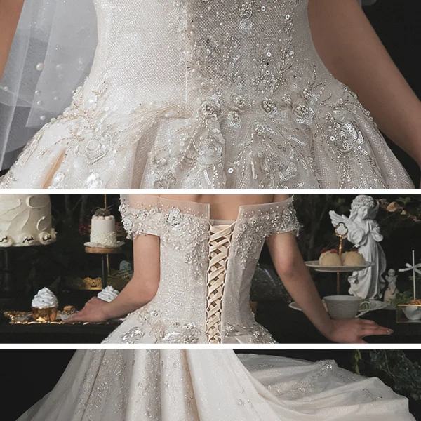 Luxus / Herrlich Champagner Brautkleider / Hochzeitskleider 2020 Ballkleid Off Shoulder Abnehmbar Lange Ärmel Rückenfreies Applikationen Spitze Perlenstickerei Pailletten Glanz Tülle Kathedrale Schleppe Rüschen