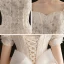 Vintage / Originale Style Victorien Champagne La Mariée Robe De Mariée 2020 Robe Boule Encolure Carrée Gonflée Manches Courtes Dos Nu Appliques Paillettes Glitter Tulle Cathedral Train