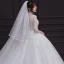 Vintage / Originale Blanche La Mariée Robe De Mariée 2020 Empire Transparentes Col v profond 3/4 Manches Appliques En Dentelle Perlage Volants Tribunal Train