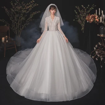 Vintage Retro White Bridal Wedding Dresses 2020 Ball Gown V Neck Long Sleeve Beading Glitter Tulle Sequins Cathedral Train Ruffle