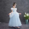 Cendrillon Bleu Ciel Anniversaire Robe Ceremonie Fille 2020 Princesse Encolure Carrée Gonflée Manches Courtes Appliques En Dentelle Longue Volants