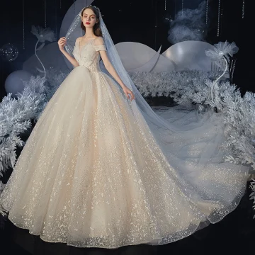 Romantisk Champagne Brud Bröllopsklänningar 2020 Balklänning Av Axeln Korta Ärm Halterneck Appliqués Spets Beading Glittriga Glitter Tyll Cathedral Train Ruffle